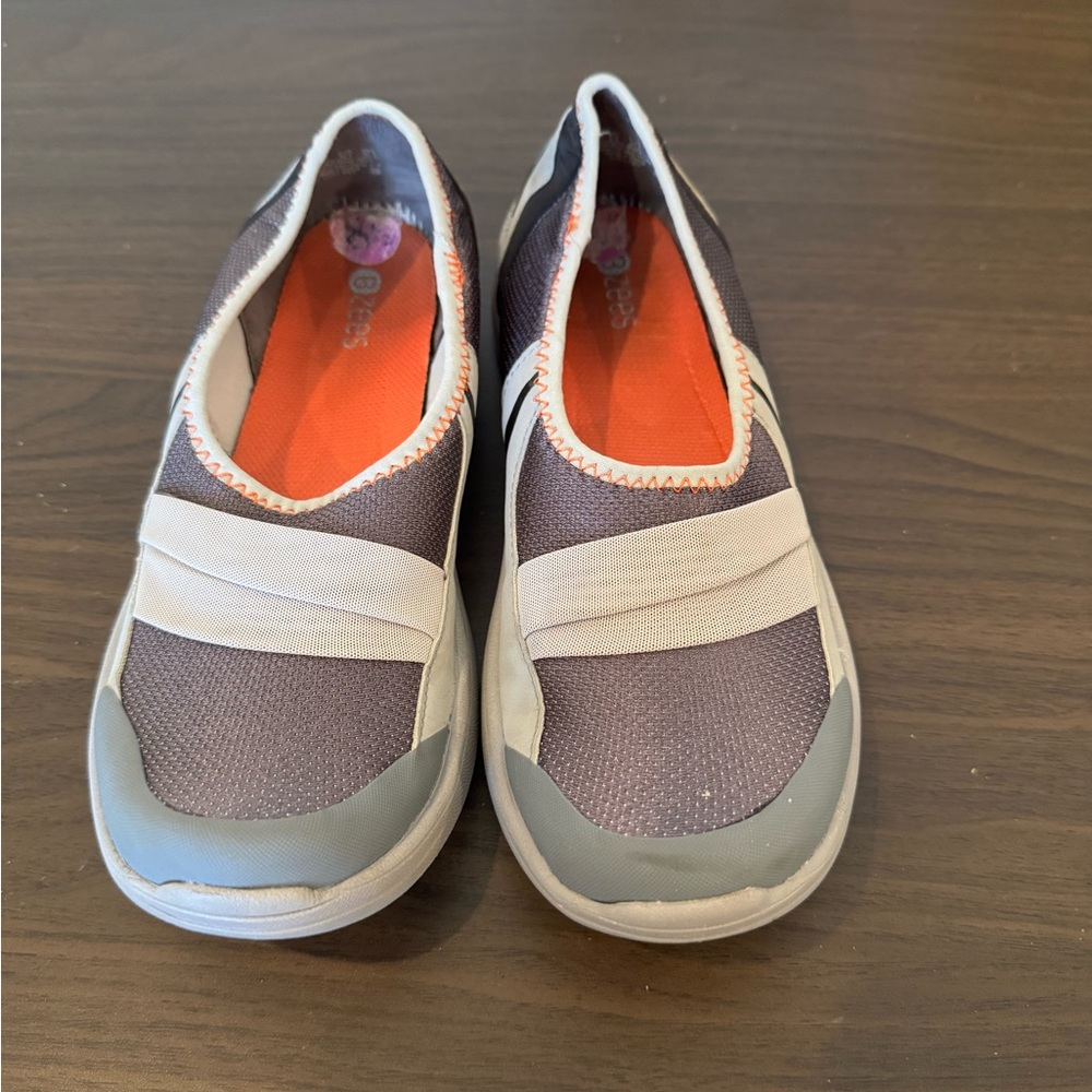 Stylish Gray and Orange Women's Slip-On Shoes
